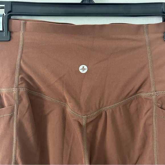 Halara Ultra Sculpt High Waisted Side Pocket Leggings Thick Earthy Brown S - Picture 6 of 8